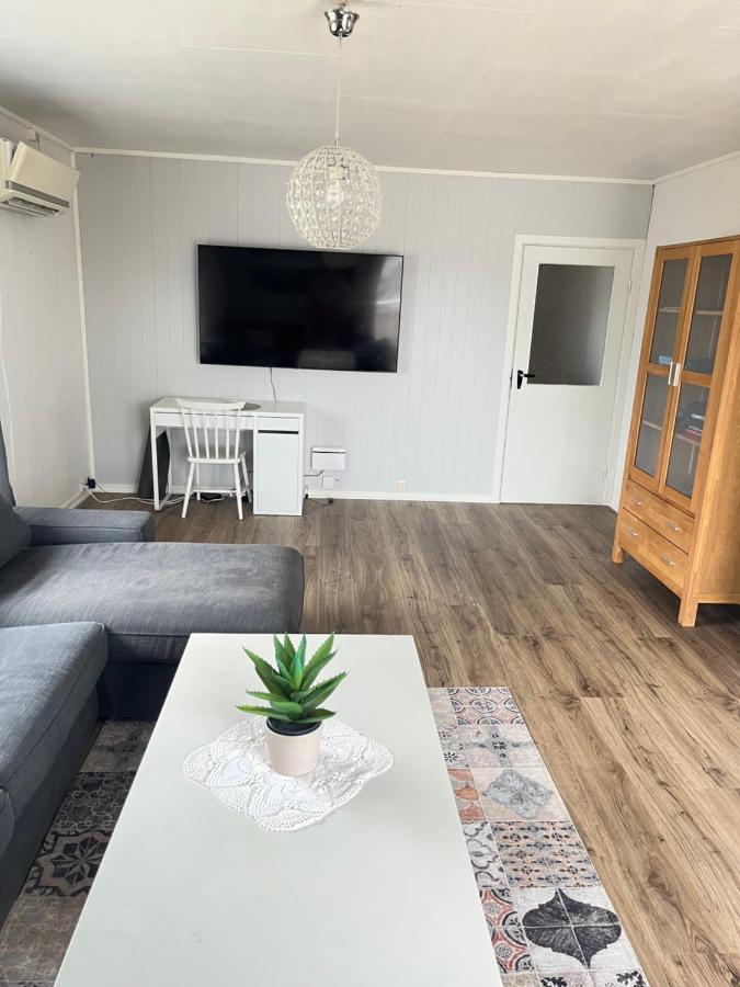 Апартаменти Hus Sentralt I Lofoten Лекнес Екстер'єр фото
